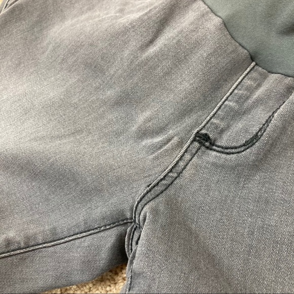Luxe Essentials Denim Hannah Maternity Jean - Picture 8 of 16